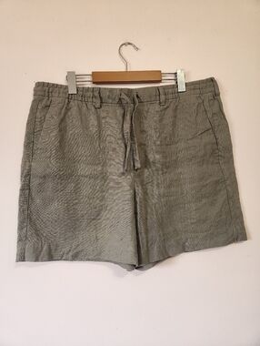 Zara Mens Gray 100% Linen Bermuda Shorts Size XL EUC